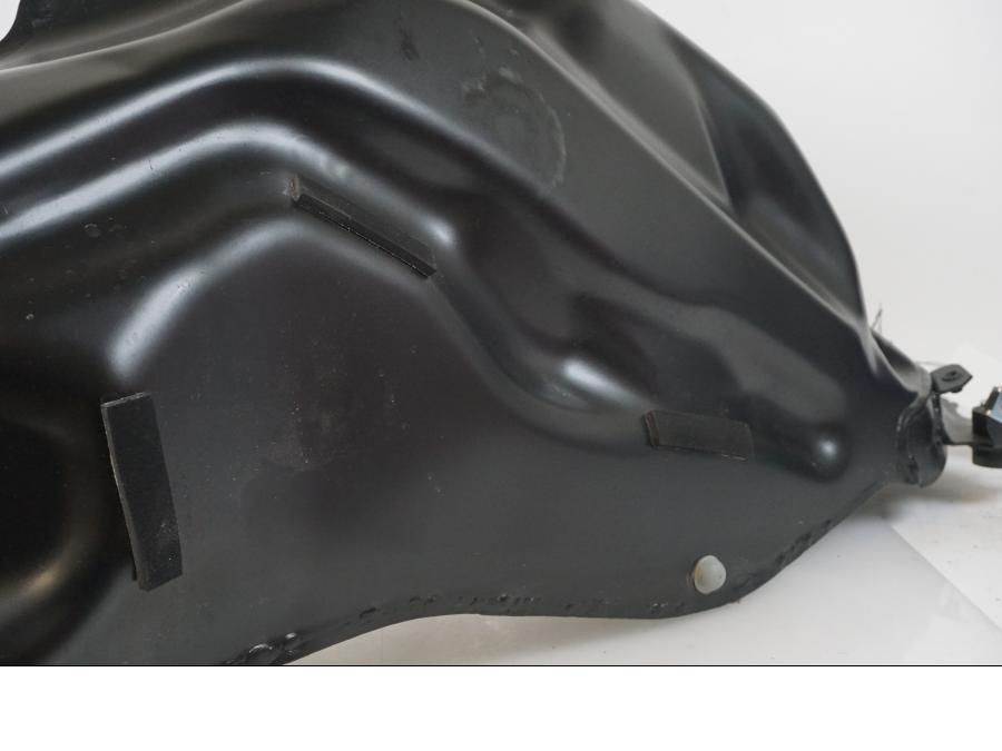 Extrabild3 på Bensintank från en BMW F 750 GS -2019 motorcykel.