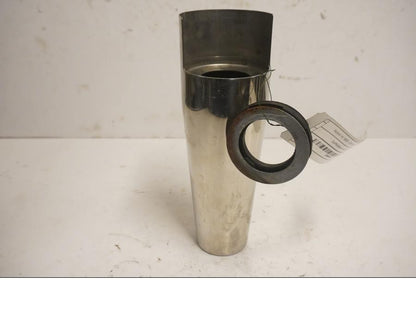 Framsidan på Gaffeldekorrör från en Suzuki VL 800 -2003 motorcykel.