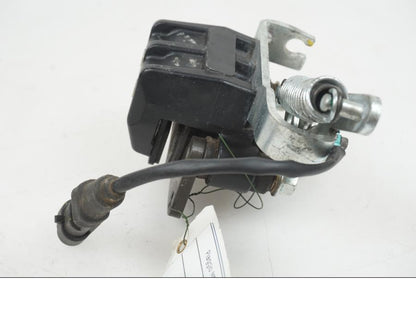 Snett nerifrån på Bromsok från en Piaggio MP3 250 -2006 motorcykel.