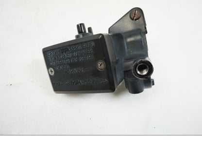 Baksidan på Bromshuvudcylinder från en Yamaha BT 1100 -2003 motorcykel.