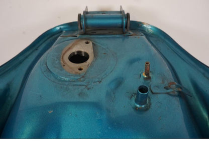 Extrabild6 på Bensintank från en Honda VFR 750 -1994 motorcykel.