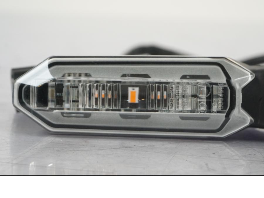 Baksidan på Blinkers LED från en Kawasaki Z 900 -2021 motorcykel.