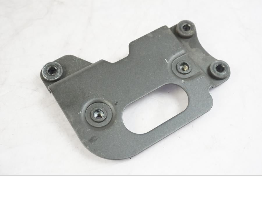 Framsidan på Likriktare från en Kawasaki ZX-10R -2008 motorcykel.