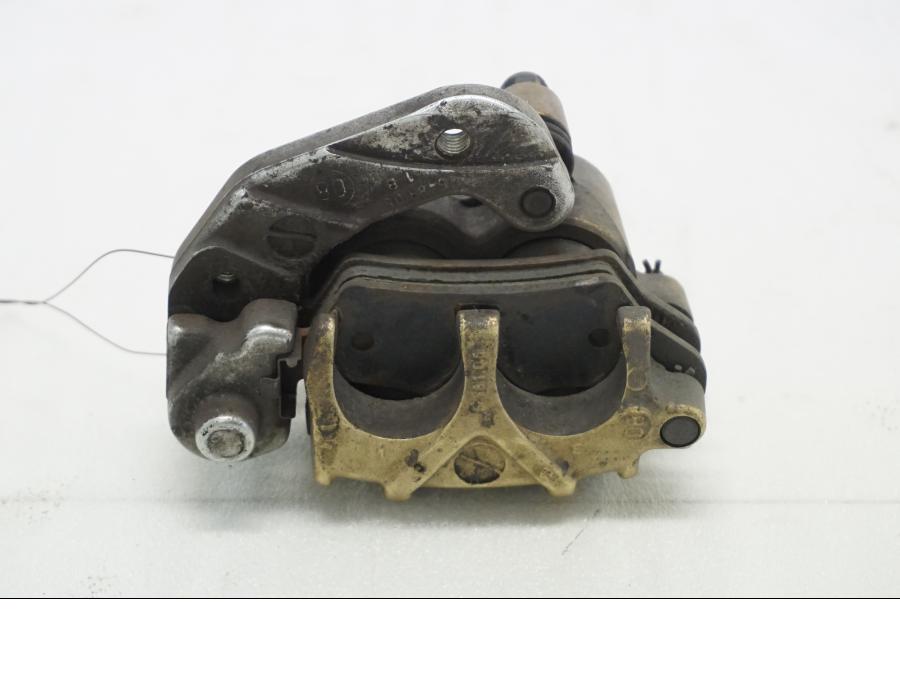 Baksidan på Bromsok från en Yamaha YZF-R 125 -2008 motorcykel.