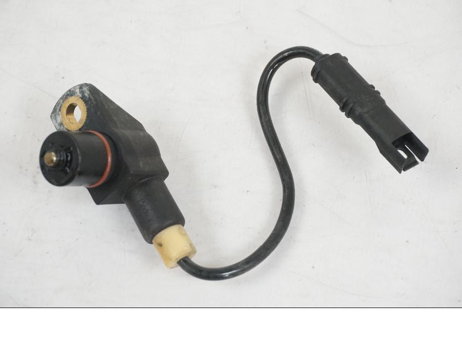 Framsidan på Vevaxelsensor från en BMW F 800 GS -2008 motorcykel.