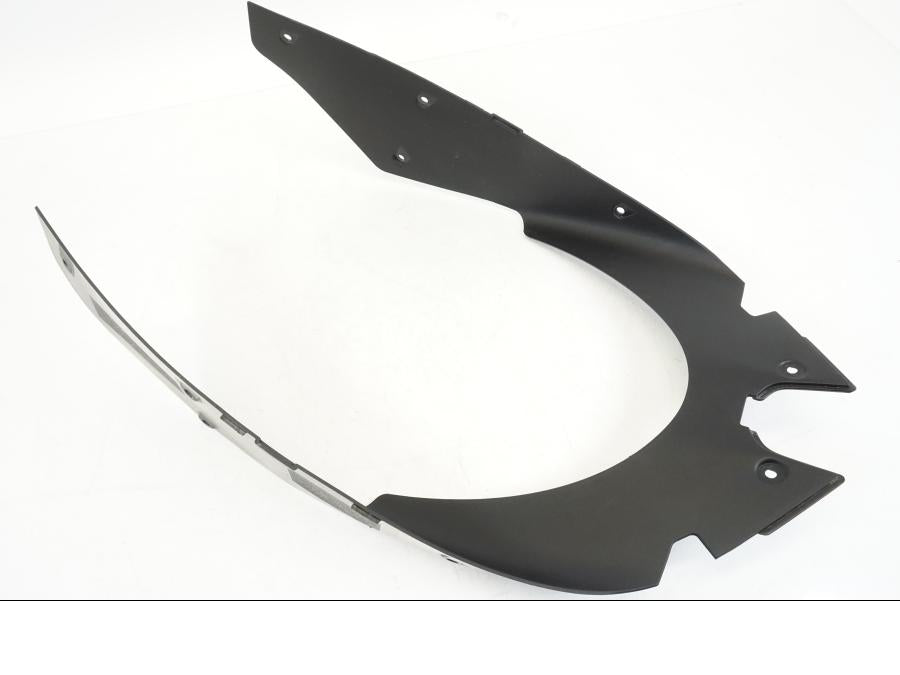 Snett uppifrån på Toppkåpsinsida från en Kawasaki NINJA 400 -2020 motorcykel.