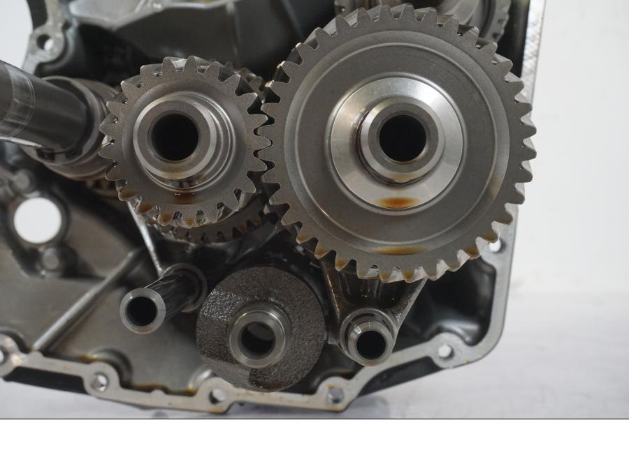 Snett uppifrån på Växellåda från en BMW R 1250 GS -2021 motorcykel.