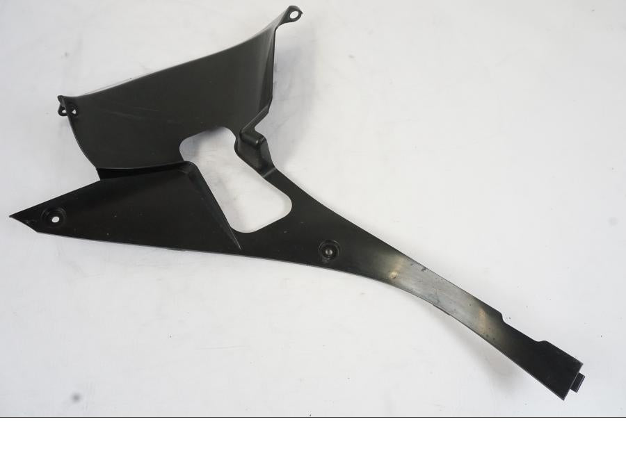 Framsidan på Kylarvinge från en Honda CBR 1000 RR -2007 motorcykel.