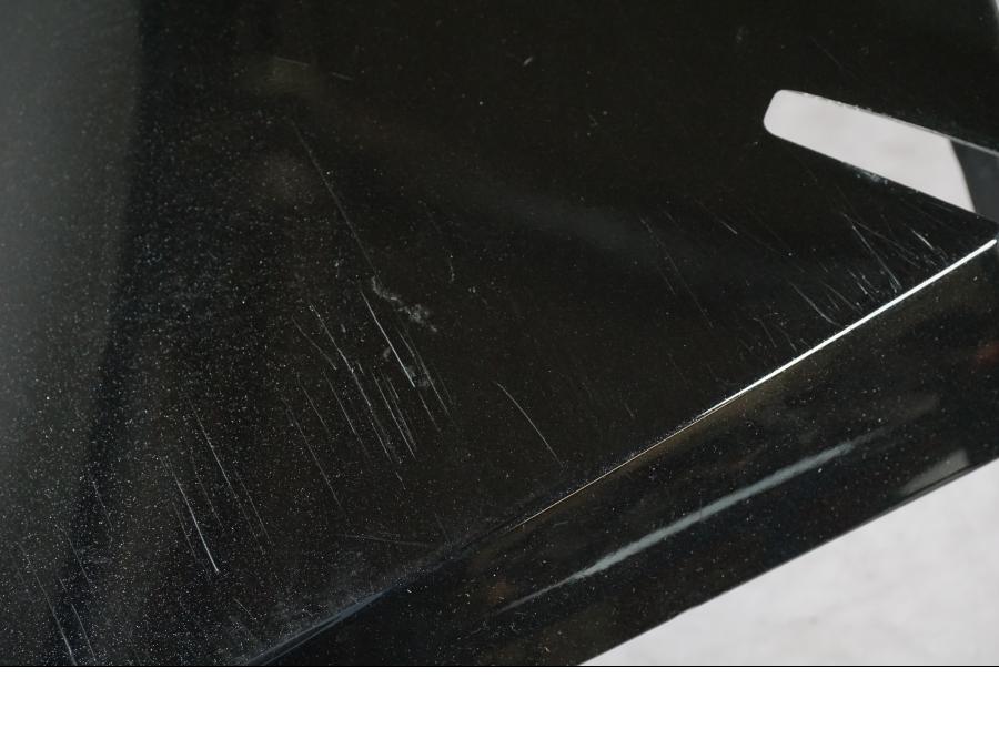 Höger sida på Sidkåpa från en Kawasaki Ninja 650 -2015 motorcykel.