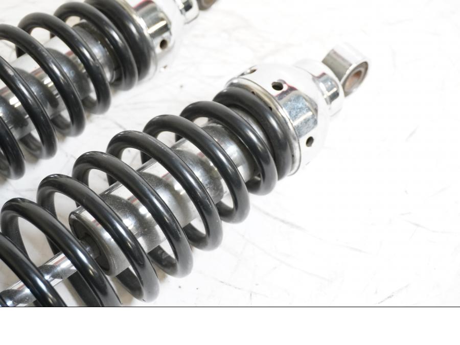 Höger sida på Stötdämpare från en Yamaha V-MAX 1200 -2001 motorcykel.