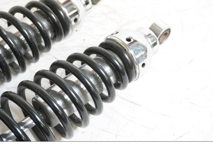 Höger sida på Stötdämpare från en Yamaha V-MAX 1200 -2001 motorcykel.