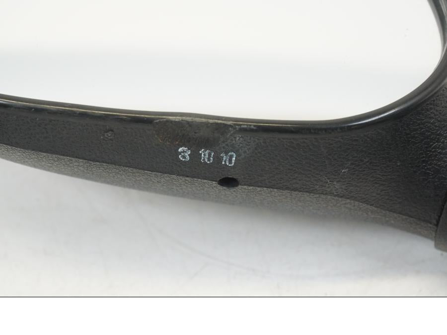 Vänster sida på Backspegel från en Yamaha XT 1200 A -2010 motorcykel.