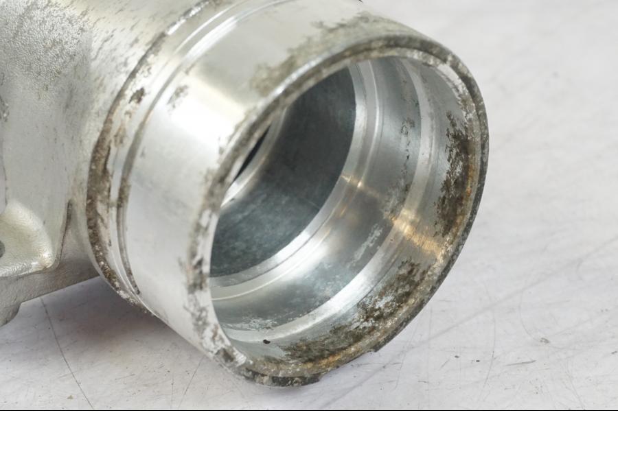 Extrabild3 på Gaffelben från en Honda CBR 1100 XX -1999 motorcykel.