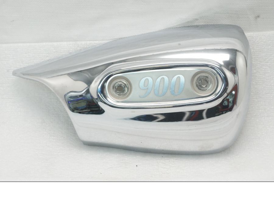 Baksidan på Luftburksdekor från en Triumph Legend TT -2000 motorcykel.