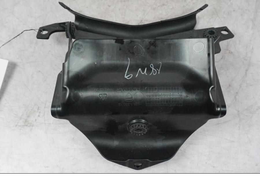 Framsidan på Oljekyl från en Ducati Multistrada V4 -2024 motorcykel.