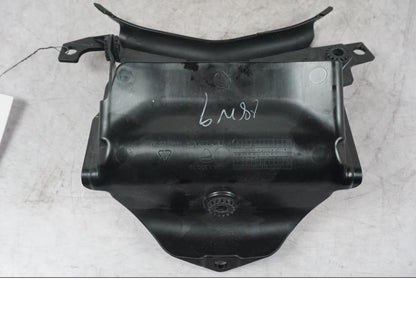 Framsidan på Oljekyl från en Ducati Multistrada V4 -2024 motorcykel.