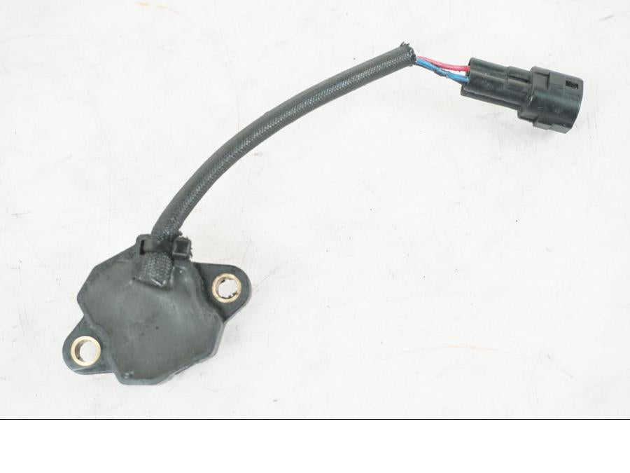 Framsidan på Växelindikator från en Triumph Street Triple R -2011 motorcykel.