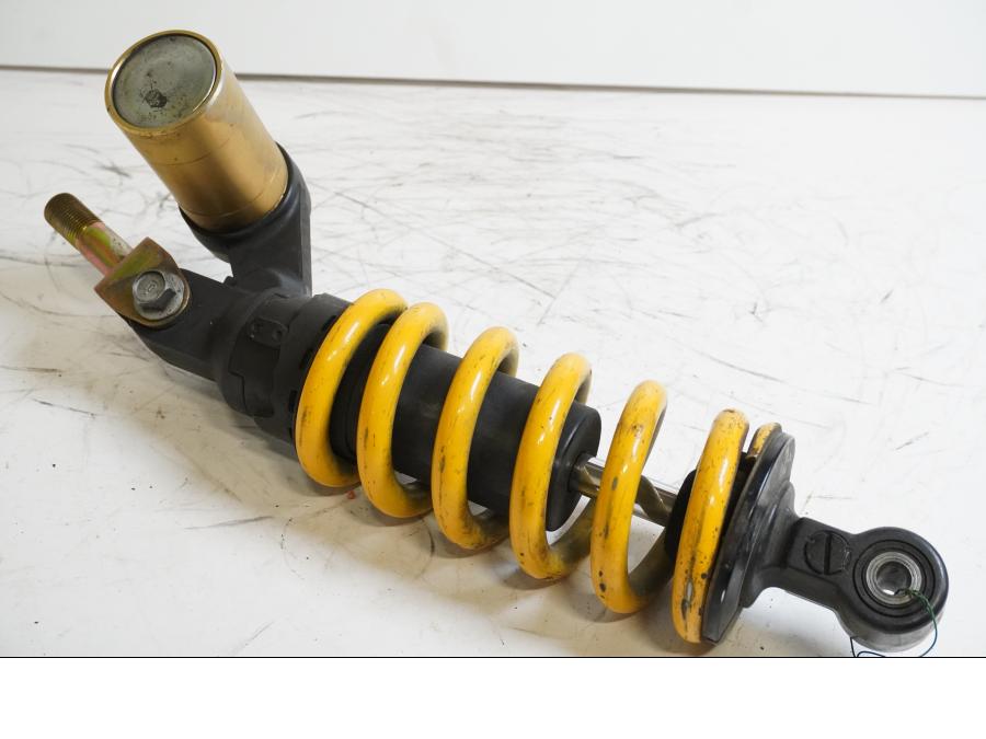 Framsidan på Stötdämpare från en Honda CBR 900 RR -2002 motorcykel.