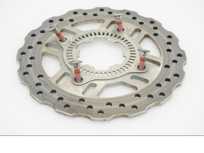 Framsidan på Bromsskiva från en Kawasaki Z 1000 -2014 motorcykel.