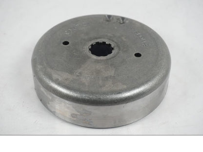 Framsidan på Generator från en H-D Softail Standard FXST -2001 motorcykel.