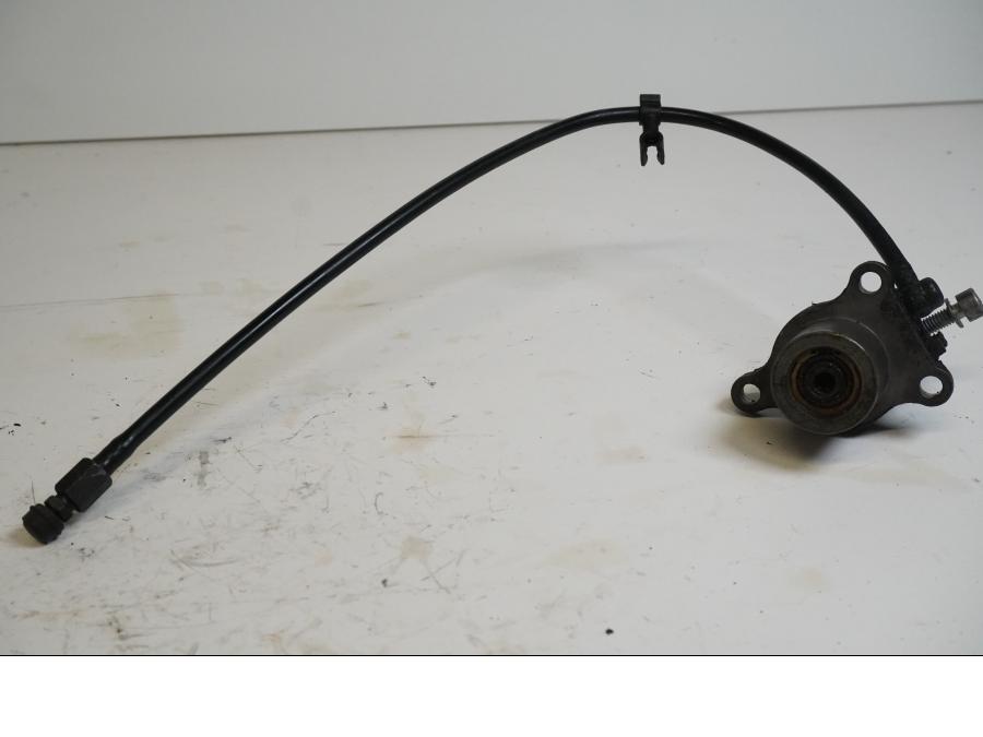 Framsidan på Kopplingslavcylinder från en BMW K 1200 RS -1998 motorcykel.