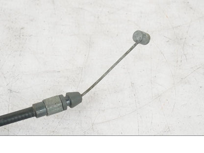 Vänster sida på Sadellåsmekanism från en Triumph Tiger Explorer -2013 motorcykel.