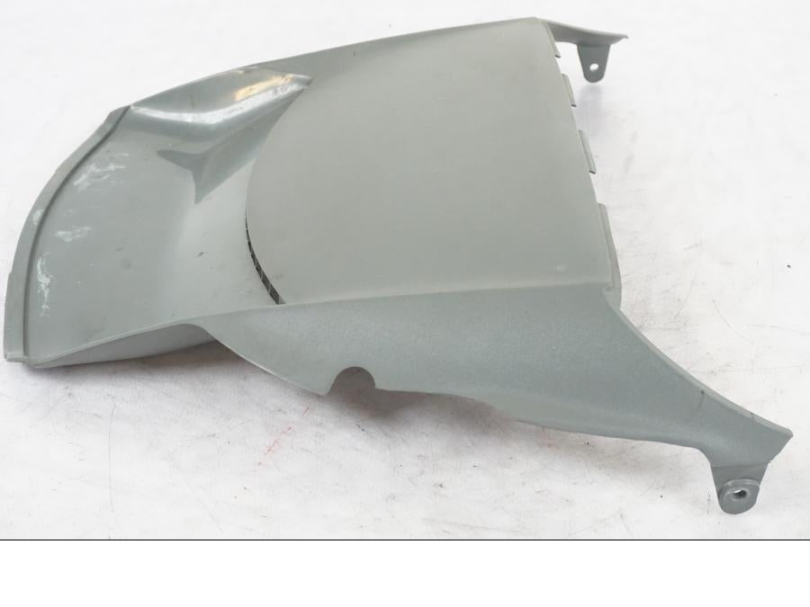 Vänster sida på Toppkåpa från en Honda CBR 1000 F -1989 motorcykel.