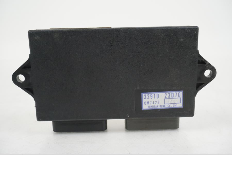 Snett nerifrån på CDI / ECU från en Aprilia RS 250 -1998 motorcykel.