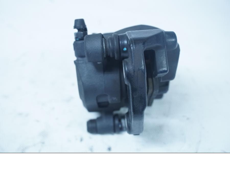 Höger sida på Bromsok från en Kawasaki Ninja 650 -2018 motorcykel.