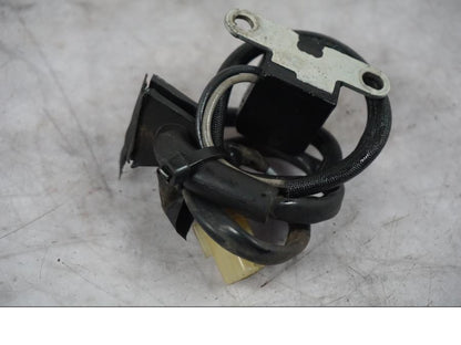 Höger sida på Tändpickup från en Triumph Tiger Explorer -2016 motorcykel.