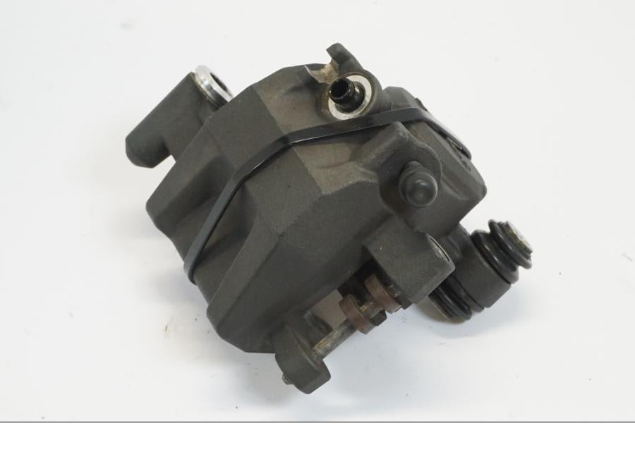 Vänster sida på Bromsok från en Suzuki GSX 1300 R -2008 motorcykel.