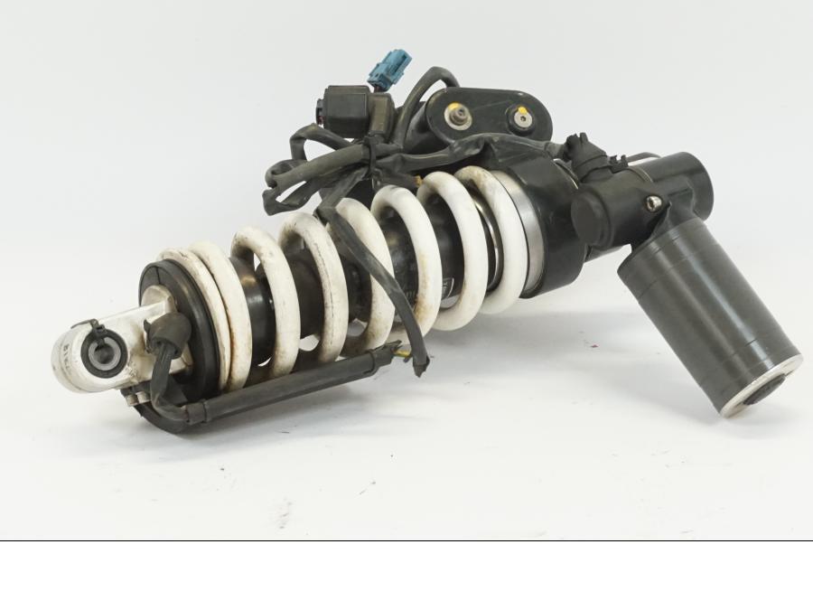 Snett uppifrån på Stötdämpare ESA från en BMW K 1200 S -2006 motorcykel.