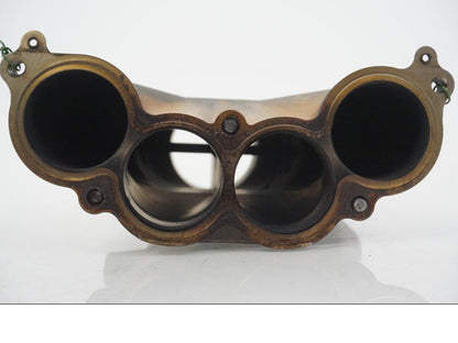 Höger sida på Avgasspjäll från en Yamaha YZF 1000 R1 -2007 motorcykel.