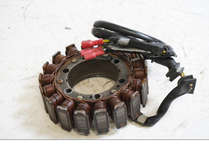 Framsidan på Generator från en Honda XRV 750 -1991 motorcykel.