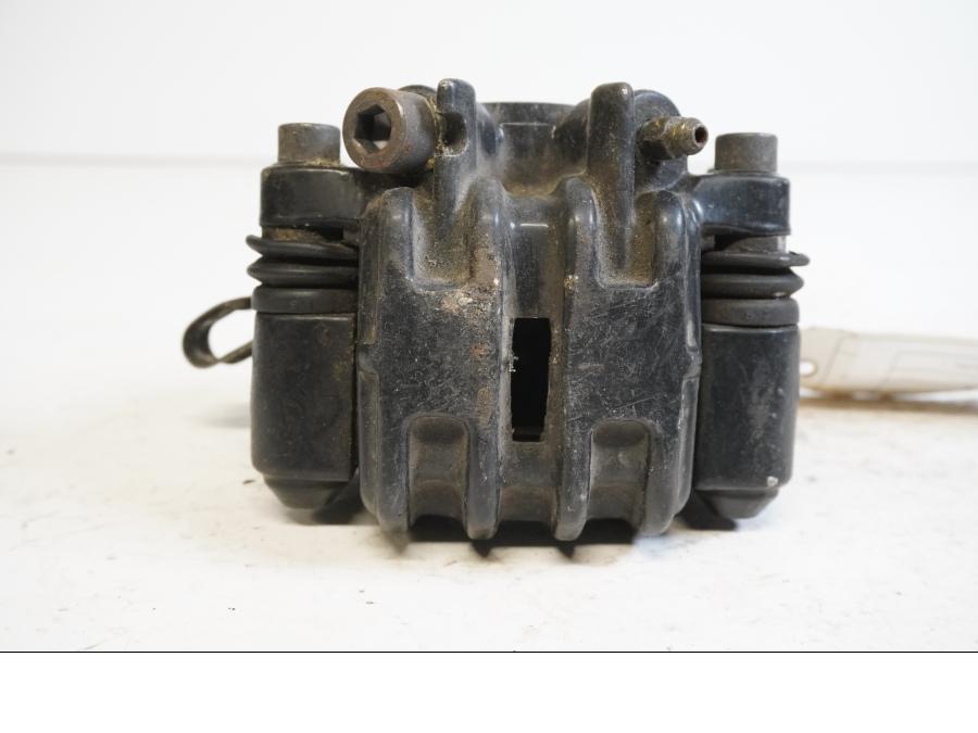 Baksidan på Bromsok från en Honda CB 900 F -1979 motorcykel.