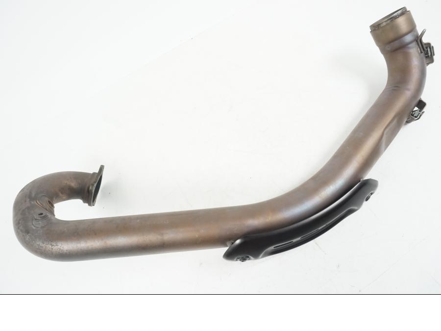 Framsidan på Grenrör från en Ducati Hyperstrada -2013 motorcykel.