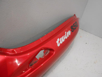 Höger sida på Bakvinge från en Yamaha TDM 850 -1999 motorcykel.