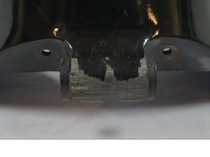 Vänster sida på Bensintankskåpa från en Aprilia RS 125 -2000 motorcykel.