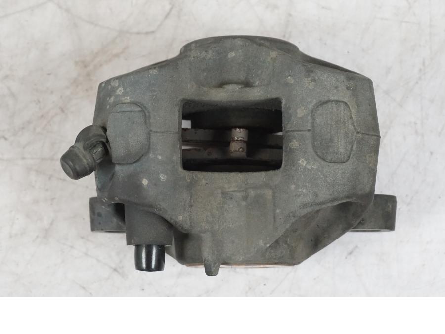 Baksidan på Bromsok från en Buell 1125 R -2008 motorcykel.