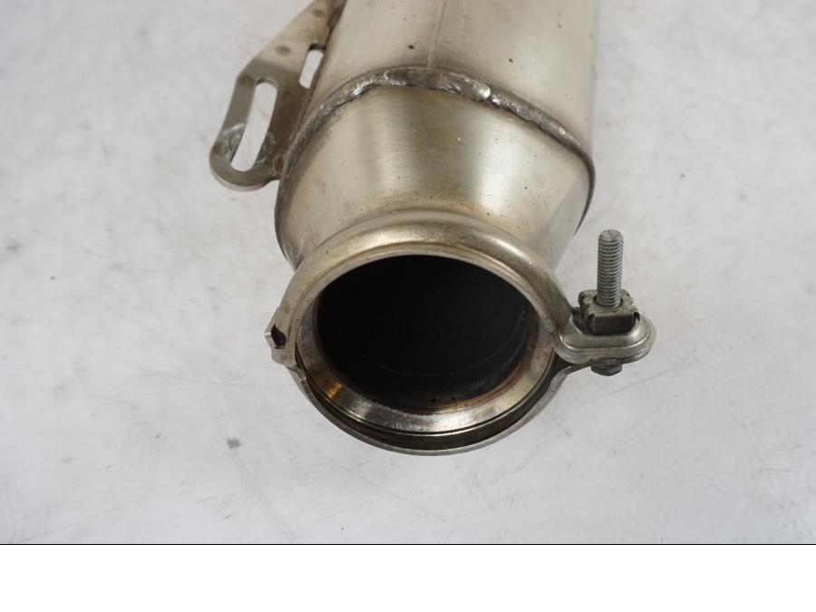 Extrabild3 på Ljuddämpare från en KTM 1290 Super Duke R -2021 motorcykel.