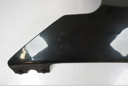 Baksidan på Sidkåpa från en Honda CBR 900 RR -2003 motorcykel.