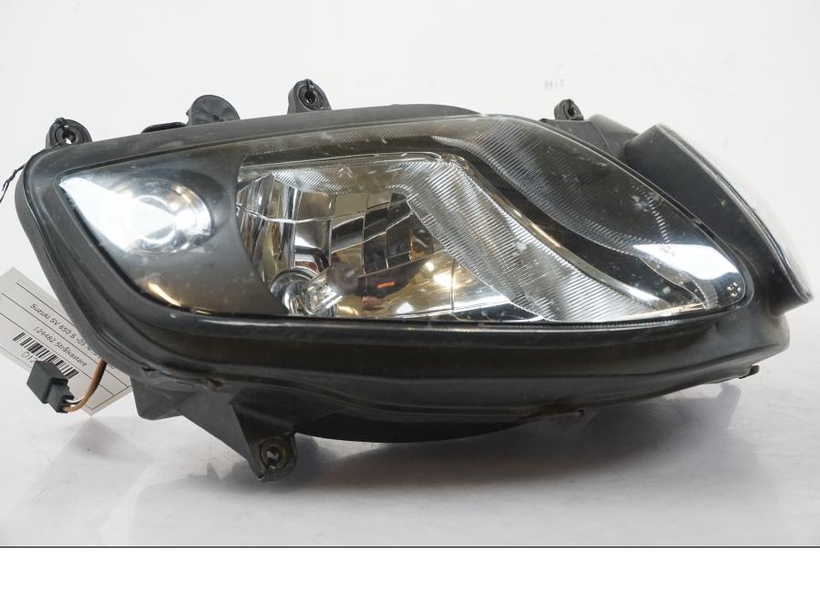Baksidan på Strålkastare från en Suzuki SV 650 S -2005 motorcykel.