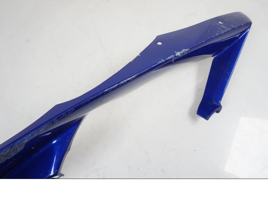 Extrabild2 på Sidkåpa från en Yamaha YZF 1000 R1 -2007 motorcykel.