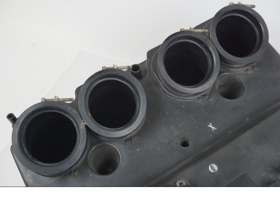 Extrabild4 på Luftburk från en Yamaha XJ 900 -1997 motorcykel.