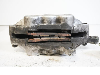 Höger sida på Bromsok från en Kawasaki VN 1500 Mean Streak -2003 motorcykel.