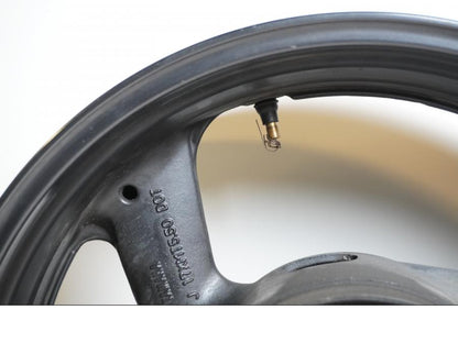 Extrabild6 på Fälg från en Yamaha YZF 1000 R -1997 motorcykel.