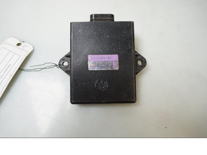 Framsidan på CDI / ECU från en Yamaha YZF 1000 R1 -2000 motorcykel.