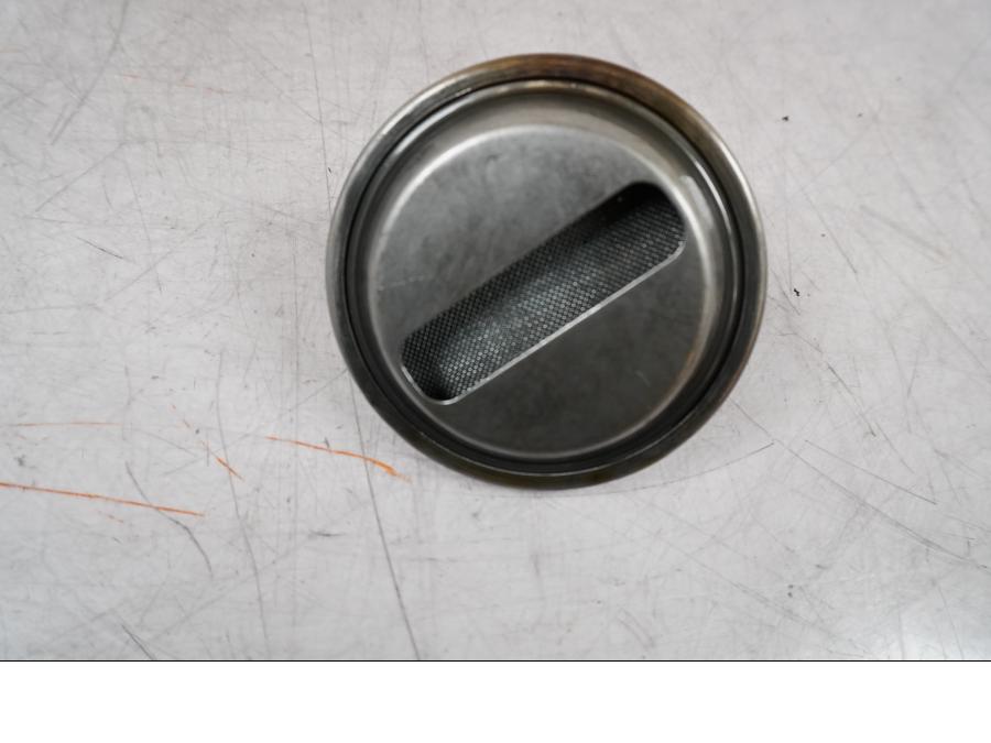 Framsidan på Oljepump från en Honda VFR 800 -2005 motorcykel.