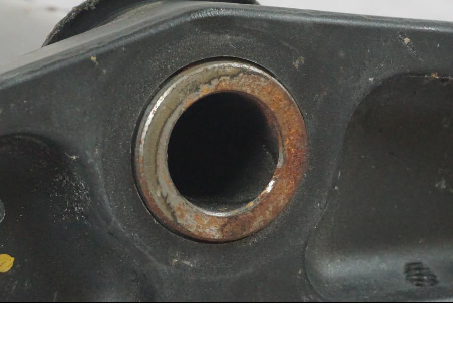 Extrabild5 på Gaffelkrona från en Yamaha MT-09 -2016 motorcykel.