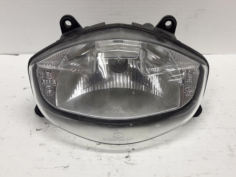 Framsidan på Strålkastare från en Ducati 750 SS -2000 motorcykel.